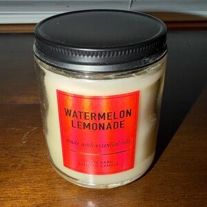 Bath & Body Works single wick jar candle